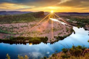牛银昊，法甲解说界的中国声音法甲联赛解说员牛银昊是哪里人